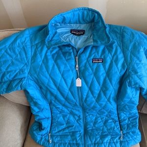 Patagonia light weight quilted down jacket